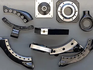 iron-steel-casting-industrial-curved-bracket-link-cnc-machined-heavy-structural-parts